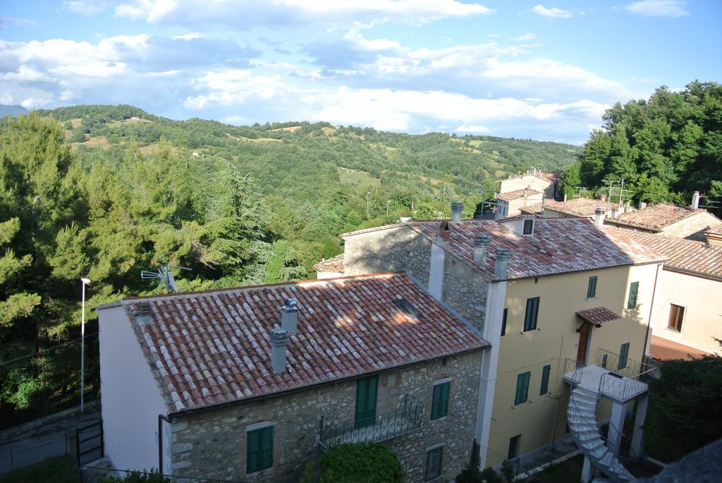 Locanda La Pieve Semproniano Екстер'єр фото