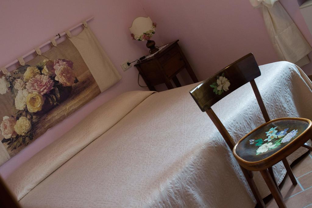 Locanda La Pieve Semproniano Екстер'єр фото